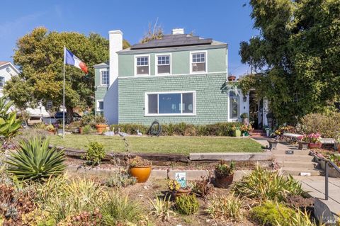 Photo of 732 Wilson Avenue, Vallejo, CA 94590 (MLS # 325093413) Photo of 732 Wilson Avenue, Vallejo, CA 94590 (MLS # 325093413)