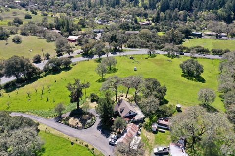 Photo of 5175 Petrified Forest Road, Calistoga, CA 94515 (MLS # 325082708)