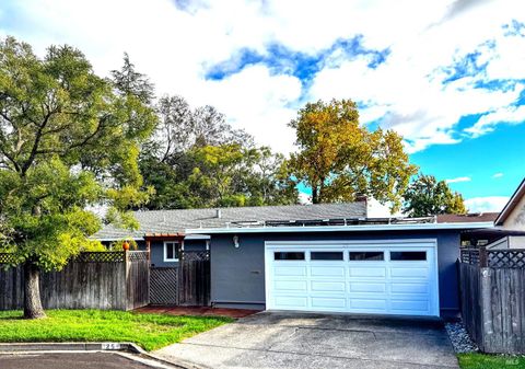Photo of 25 Temelec Circle, Sonoma, CA 95476 (MLS # 325097393)