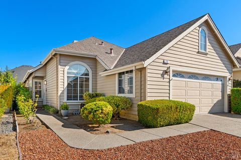 Photo of 717 Rosemary Clooney Court, Windsor, CA 95492 (MLS # 325076863)