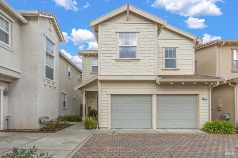 Photo of 8128 Carlisle Way, Vallejo, CA 94591 (MLS # 326011648)