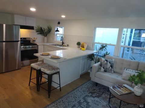 Photo of 700 Shady Glen Avenue #24, Vacaville, CA 95688 (MLS # 326013468)