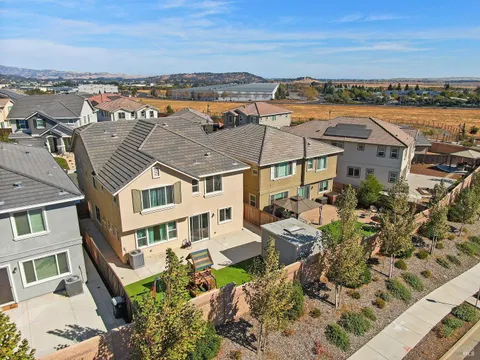 MLS: 325035636