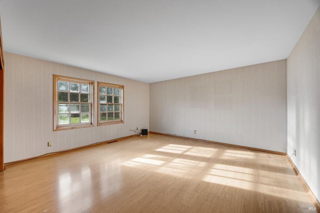 listing image 52