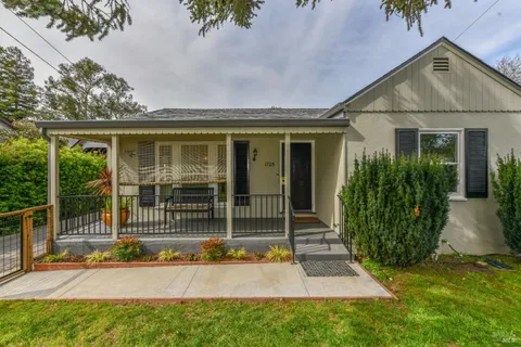 1705 Silverado Trail, Napa, CA 94558 - MLS#: 325002775