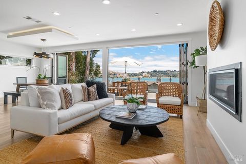 Photo of 178 Great Circle Drive, Mill Valley, CA 94941 (MLS # 325067015)