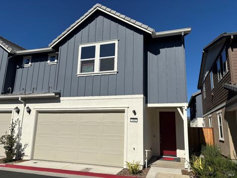 Photo of 486 Sanchez Court W, Sonoma, CA 95476 (MLS # 325001533)