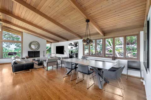 Featured picture for the property 324042384