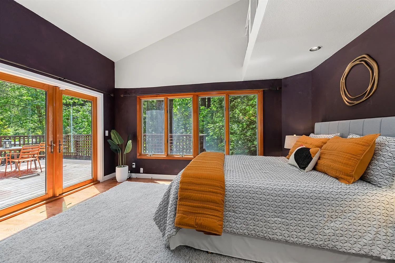 Guerneville, California 95446, United States, 2 Bedrooms Bedrooms, ,2 BathroomsBathrooms,Residential,Active,146787