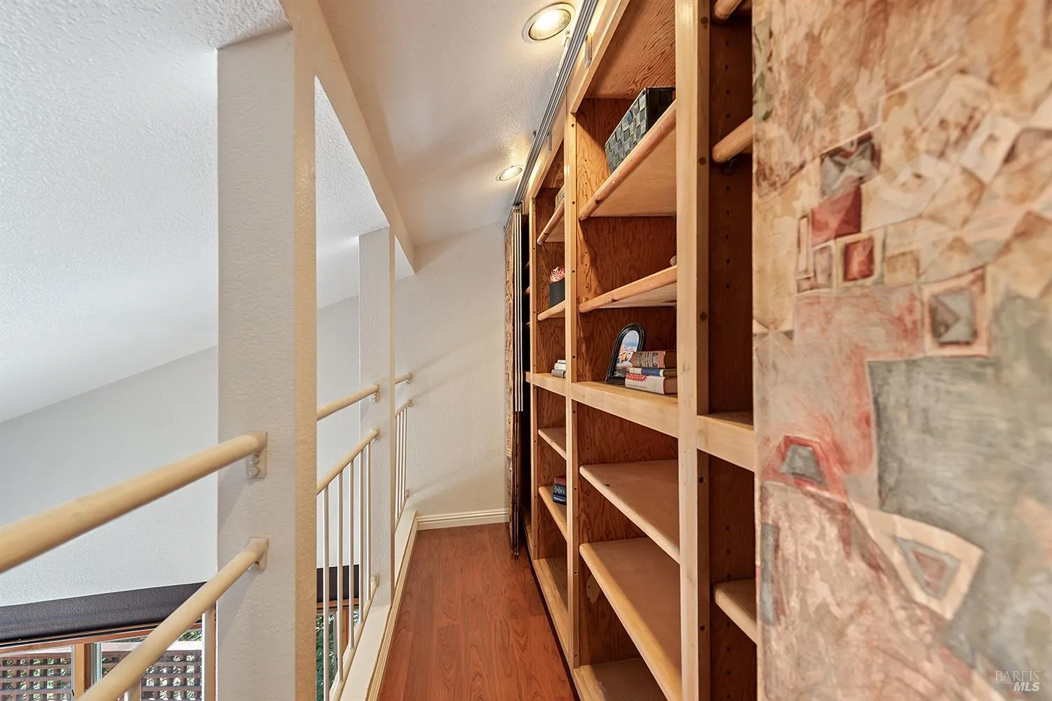 Guerneville, California 95446, United States, 2 Bedrooms Bedrooms, ,2 BathroomsBathrooms,Residential,Active,146787