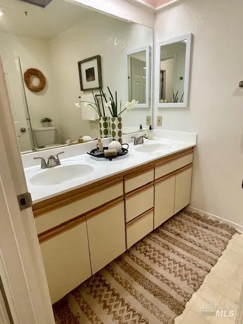 Napa, California 94558, United States, 2 Bedrooms Bedrooms, ,2 BathroomsBathrooms,Residential,Contingent,56469