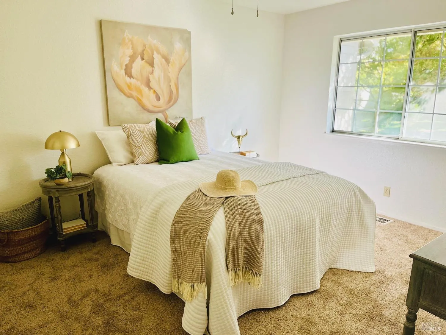 Napa, California 94558, United States, 2 Bedrooms Bedrooms, ,2 BathroomsBathrooms,Residential,Contingent,56469