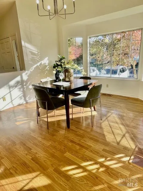 Napa, California 94558, United States, 2 Bedrooms Bedrooms, ,2 BathroomsBathrooms,Residential,Contingent,56469