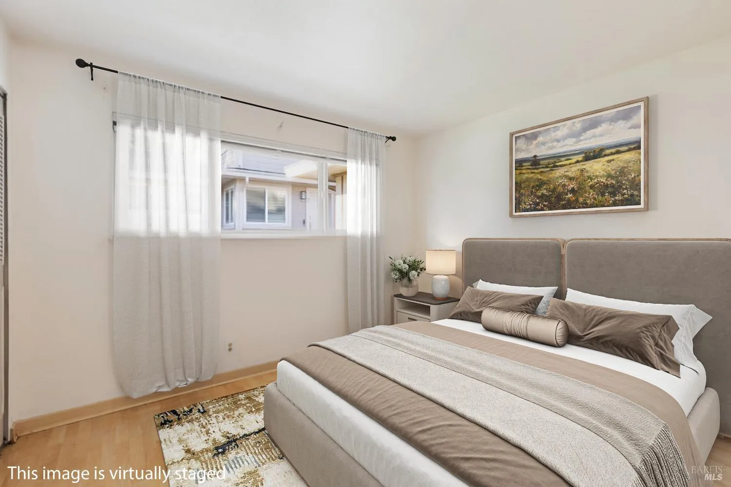 Novato, California 94947, United States, 2 Bedrooms Bedrooms, ,1 BathroomBathrooms,Residential,Pending,114221