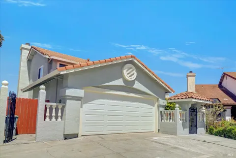 MLS: 325044443