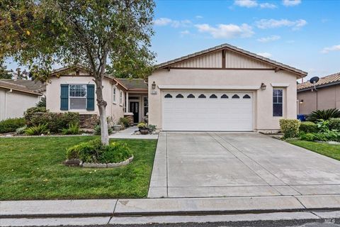 Photo of 328 Colonial Way, Rio Vista, CA 94571 (MLS # 325100115)
