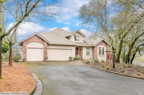 Photo of 494 Shooting Star Place, Santa Rosa, CA 95409 (MLS # 326014139)