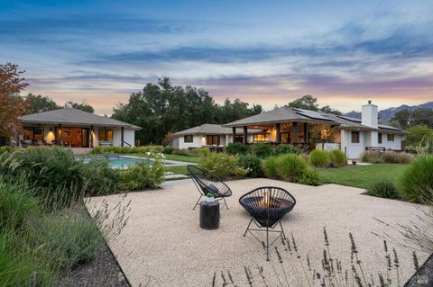 Photo of 3033 Myrtledale Road, Calistoga, CA 94515 (MLS # 326010128)