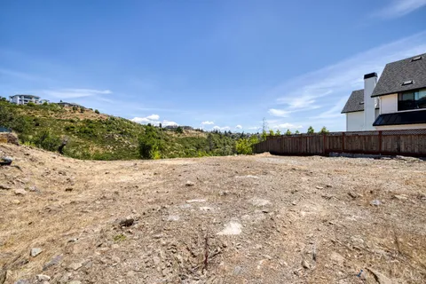 MLS: 325044747
