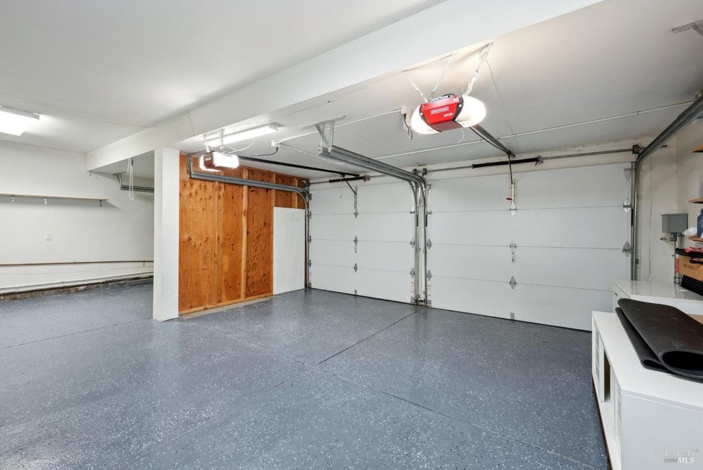 listing image 86
