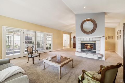 Photo of 18509 Wellesley Court, Sonoma, CA 95476 (MLS # 325071045)