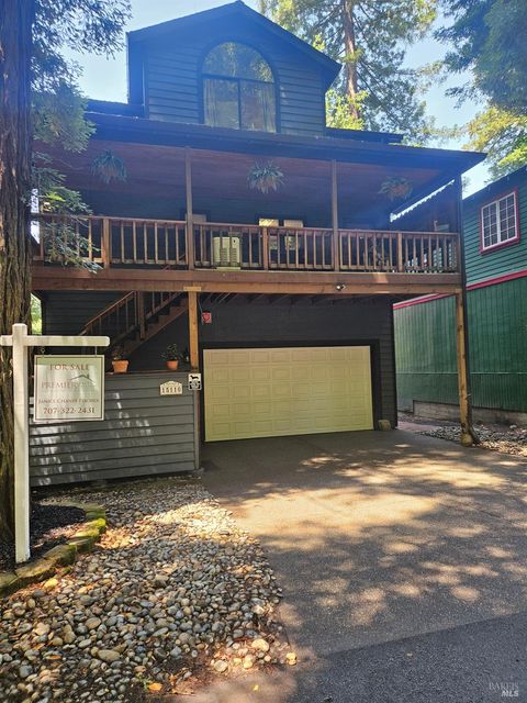 Photo of 15110 Drake Road, Guerneville, CA 95446 (MLS # 325064054)