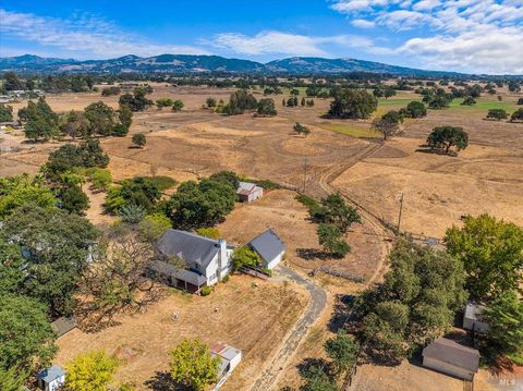 Photo of 1920 Ludwig Avenue, Santa Rosa, CA 95407 (MLS # 325078240)