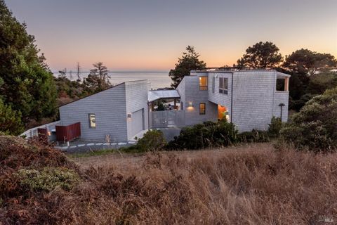 Photo of 37944 Sentinel Close, The Sea Ranch, CA 95497 (MLS # 325087688)