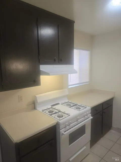 MLS: 325021295
