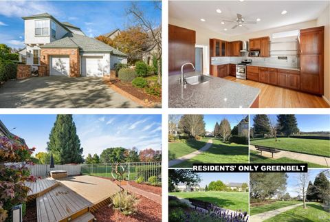 Photo of 1889 Falcon Ridge Drive, Petaluma, CA 94954 (MLS # 325097337)