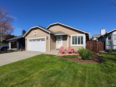 Photo of 1388 Miramonte Place, Rohnert Park, CA 94928 (MLS # 326018093)