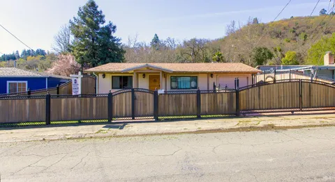 205 Laws Avenue, Ukiah, CA 95482 - MLS#: 324078093