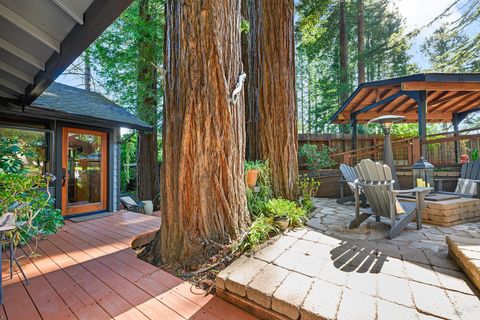 Photo of 17450 Summit Avenue, Guerneville, CA 95446 (MLS # 326019389)