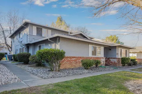 125 Del Rio Court Unit 3, Vacaville, CA 95687 - MLS#: 325005890