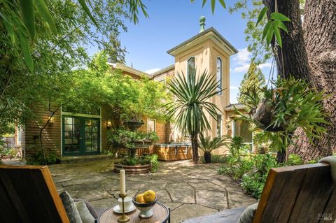 Photo of 637 E 5th Street E, Sonoma, CA 95476 (MLS # 325032158)