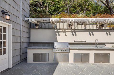 listing image 80
