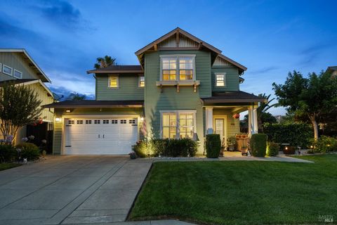 Photo of 112 Zinfandel Court, Cloverdale, CA 95425 (MLS # 325067426)