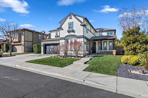 Photo of 710 Kearney Street, Benicia, CA 94510 (MLS # 325104460)