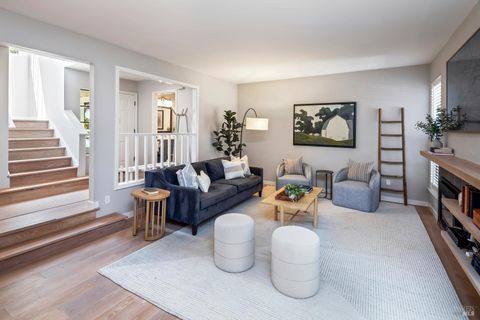 Photo of 18105 Vassar Court, Sonoma, CA 95476 (MLS # 325077090)