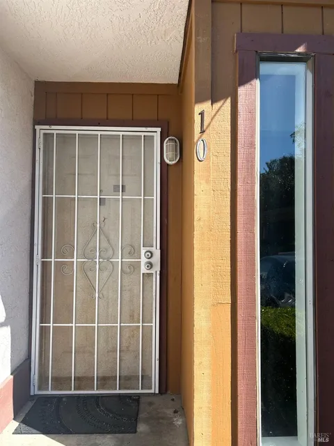 MLS: 325028741