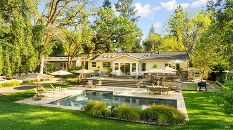Photo of 114 Riddle Road, Glen Ellen, CA 95442 (MLS # 325002560)