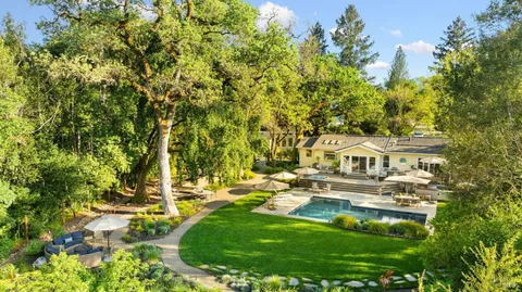 114 Riddle Road, Glen Ellen, CA 95442 - MLS#: 325002560