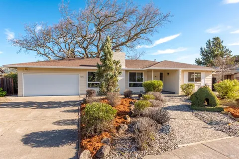 7291 Oakmont Drive, Santa Rosa, CA 95409 - MLS#: 325016029