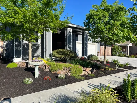 MLS: 325035700