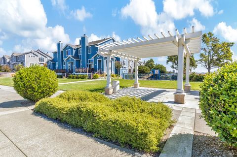 Photo of 485 E 5th Street, Benicia, CA 94510 (MLS # 325081738)