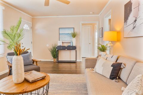 Photo of 40 La Cruz Avenue, Benicia, CA 94510 (MLS # 325080747)