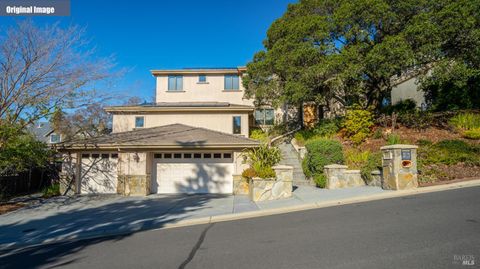 Photo of 5304 Ravenridge Place, Fairfield, CA 94534 (MLS # 326002990)