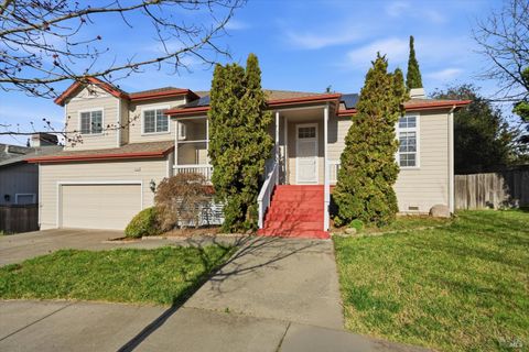 Photo of 366 Breeden Street, Santa Rosa, CA 95409 (MLS # 326015642)