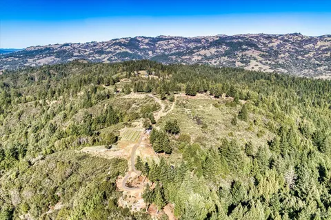 MLS: 325012651