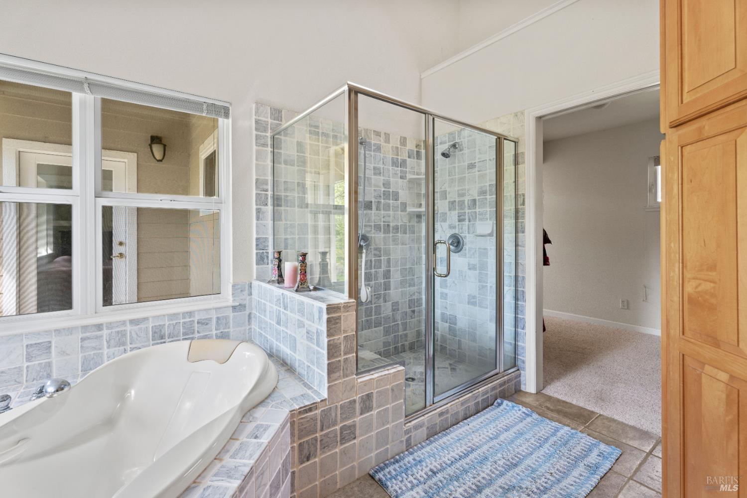 Hopland, California, 95449, United States, 3 Bedrooms Bedrooms, ,2 BathroomsBathrooms,Residential,Active,1821945